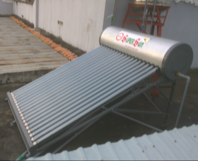 Vệ Sinh Máy Nước Nóng Năng Lượng