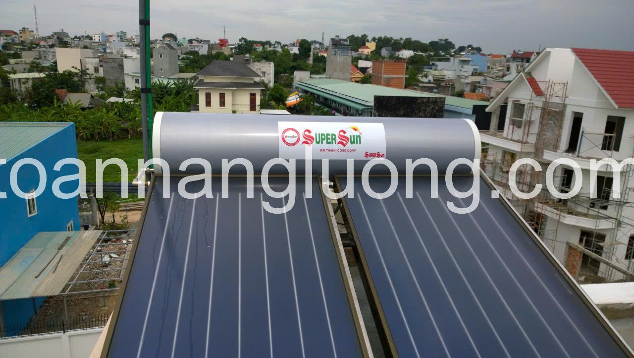 Sửa máy nước nóng năng lượng mặt trời tận nhà